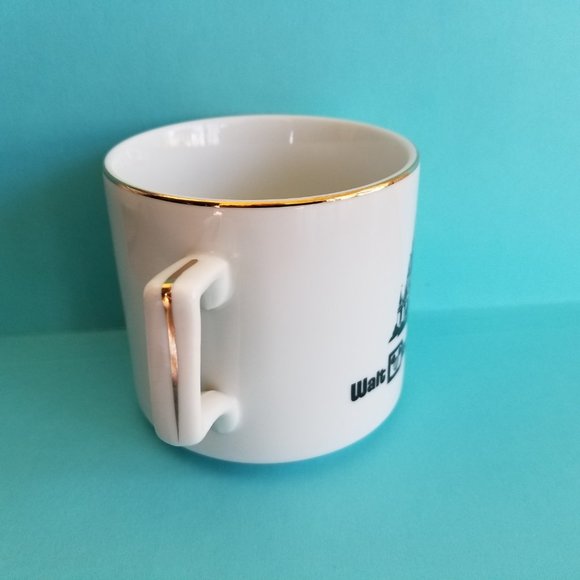 Vintage Walt Disney World Coffee/Tea/Hot Chocolate Cup/Mug w/Gold Rim NEW - Picture 3 of 7